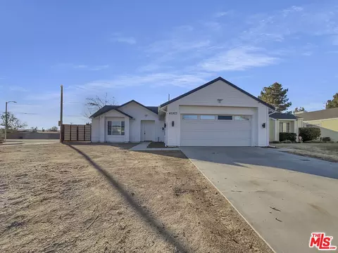 45903 Desert Springs Dr, Lancaster, CA 93534