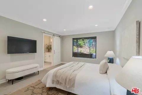 Bedroom - 1591 Upper Ranch Rd, Westlake Village, CA 91362 photo 5 of 8