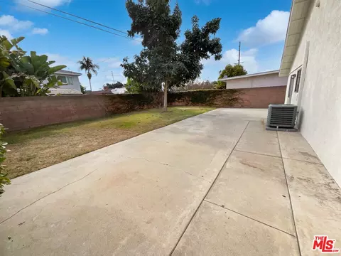 8846 Stoakes Ave, Downey, CA 90240 photo 24