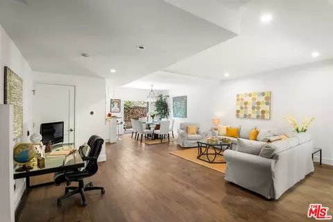 1308 California Ave #2, Santa Monica, CA 90403