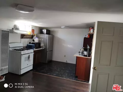 Kitchen - 340 Central Ave, Fillmore, CA 93015 photo 1 of 2