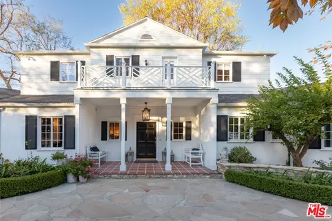 14312 Millbrook Dr, Sherman Oaks, CA 91423