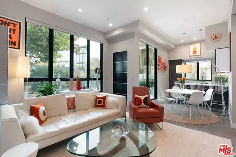 1444 11th St #3, Santa Monica, CA 90401