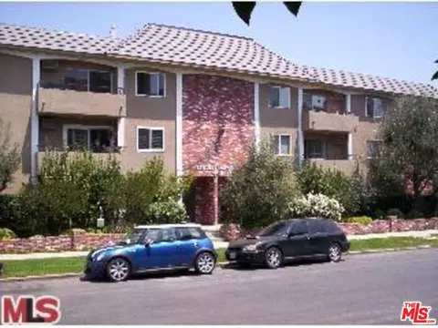 2320 S Bentley Ave #204, Los Angeles, CA 90064