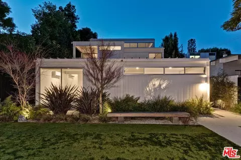 12221 Dorothy St, Los Angeles, CA 90049