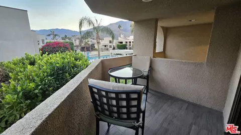 869 Village Sq, Palm Springs, CA 92262