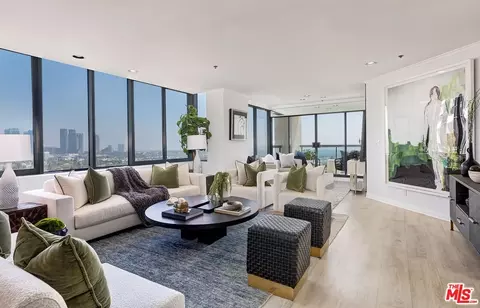 10724 Wilshire Blvd #1209, Los Angeles, CA 90024