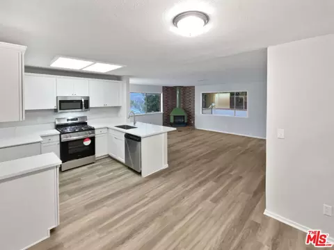 300 Evergreen Dr, Brea, CA 92821 photo 12