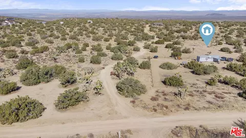 200 Stecamino Rd, Mount Waterman, CA 93544