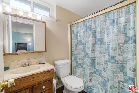 806 E Kildare St, Lancaster, CA 93535 photo 22