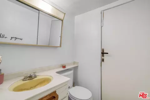 806 E Kildare St, Lancaster, CA 93535 photo 13