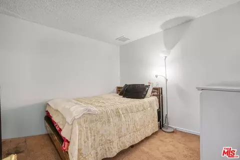 806 E Kildare St, Lancaster, CA 93535 photo 25