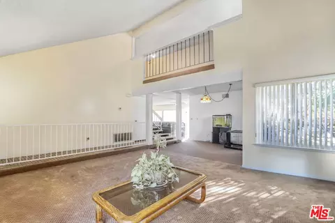 806 E Kildare St, Lancaster, CA 93535 photo 4