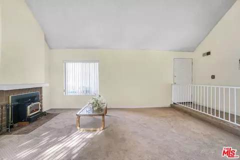 806 E Kildare St, Lancaster, CA 93535 photo 5