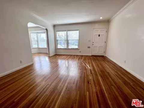 708 N Frederic St, Burbank, CA 91505 photo 9