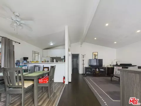 3622 Griffith Ave, Los Angeles, CA 90011