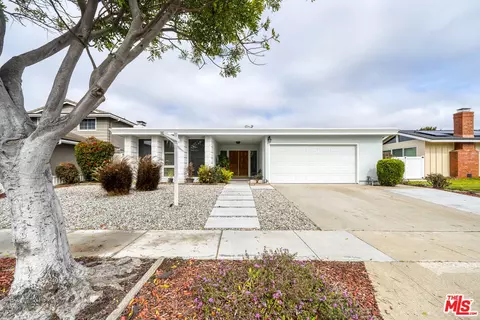 2565 W 233rd St, Torrance, CA 90505