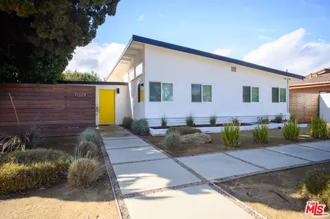 7029 Petit Ave, Van Nuys, CA 91406