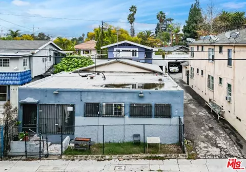 4913 Melrose Ave, Los Angeles, CA 90029