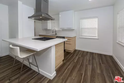 Kitchen - 4308 E 4th St, Long Beach, CA 90814 photo 1 of 3