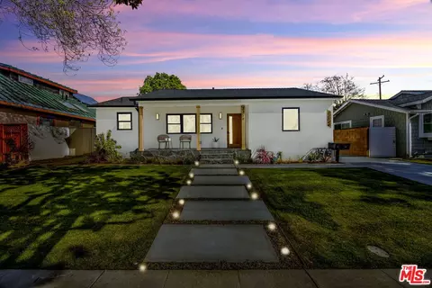 3304 Gibson Pl, Redondo Beach, CA 90278