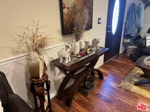 6951 White Ave, Long Beach, CA 90805 photo 2