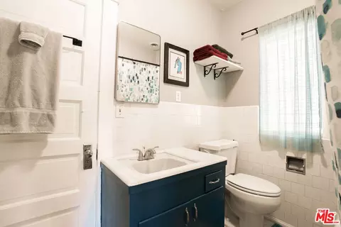 1406 E Appleton St, Long Beach, CA 90802 photo 12