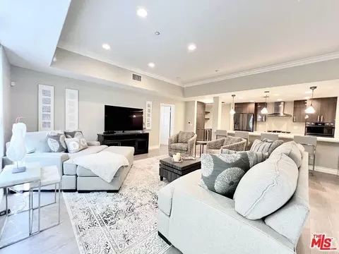 107 N Swall Dr #105, Los Angeles, CA 90048
