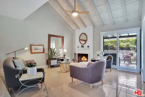 14 Pueblo Vista Dr, Palm Springs, CA 92264