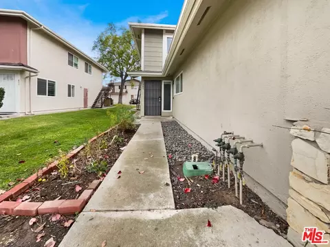 647 Avenida De La Plata, Newbury Park, CA 91320
