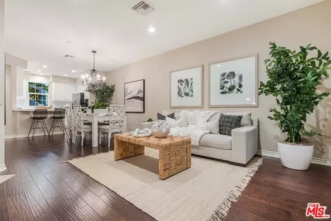 7101 Playa Vista Dr #112, Playa Vista, CA 90094