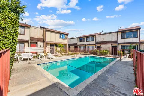 9312 Van Nuys Blvd #8, Panorama City, CA 91402
