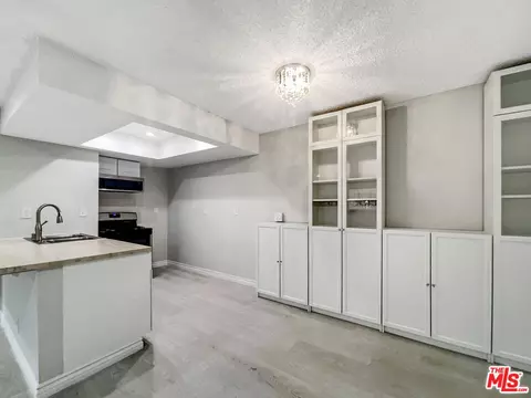 12601 Van Nuys Blvd #110, Pacoima, CA 91331 photo 9