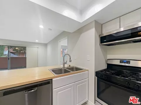 12601 Van Nuys Blvd #110, Pacoima, CA 91331 photo 13