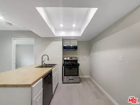 12601 Van Nuys Blvd #110, Pacoima, CA 91331 photo 12