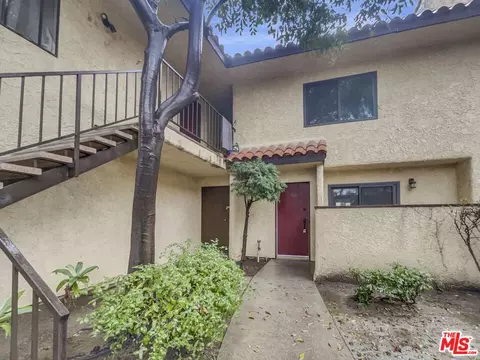13540 Hubbard St #40, Sylmar, CA 91342