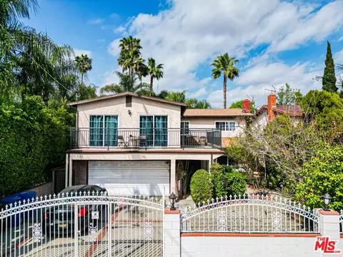 15415 Saticoy St, Van Nuys, CA 91406 photo 1