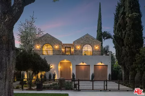 4163 Ventura Canyon Ave, Sherman Oaks, CA 91423
