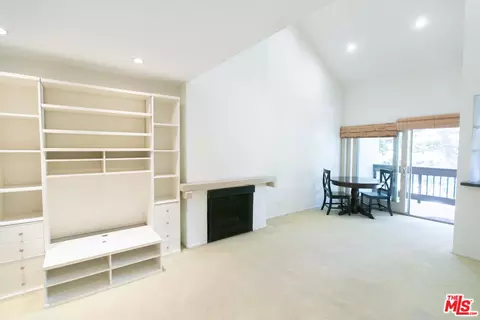 13308 Summertime Ln, Culver City, CA 90230