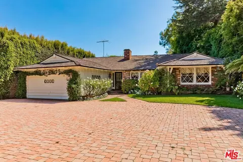 10422 W Sunset Blvd, Los Angeles, CA 90077