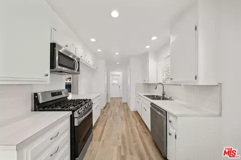 7043 E Harco St, Long Beach, CA 90808 photo 4