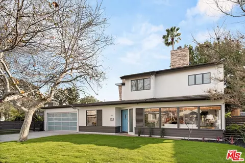 7471 Denrock Ave, Los Angeles, CA 90045
