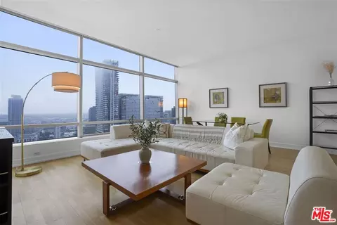 900 W Olympic Blvd #33I, Los Angeles, CA 90015