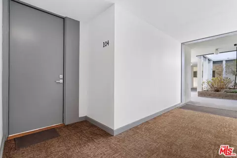 190 Arroyo Ter #104, Pasadena, CA 91103 photo 31