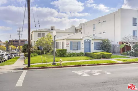 10440 Eastborne Ave, Los Angeles, CA 90024