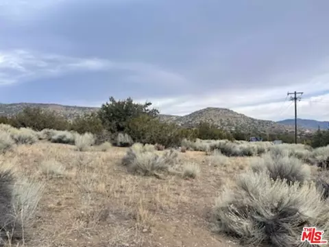 0 Na, Tehachapi, CA 93561 photo 3
