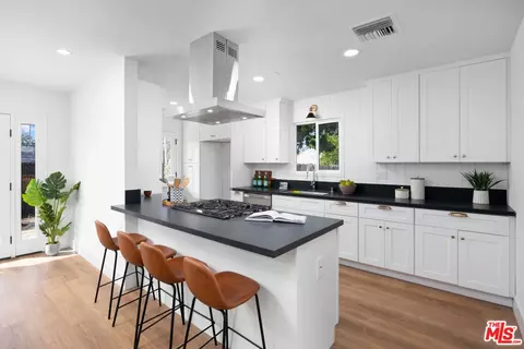 Kitchen - 6543 Newcastle Ave, Reseda, CA 91335 photo 1 of 4