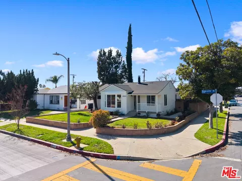 Exterior - 6543 Newcastle Ave, Reseda, CA 91335 photo 2 of 11