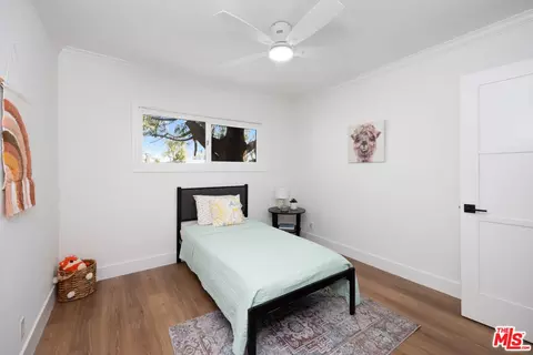 Bedroom - 6543 Newcastle Ave, Reseda, CA 91335 photo 4 of 5