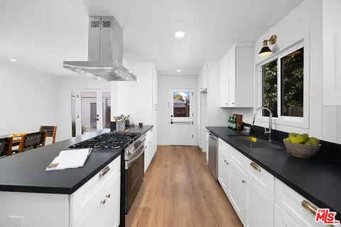 Kitchen - 6543 Newcastle Ave, Reseda, CA 91335 photo 2 of 4